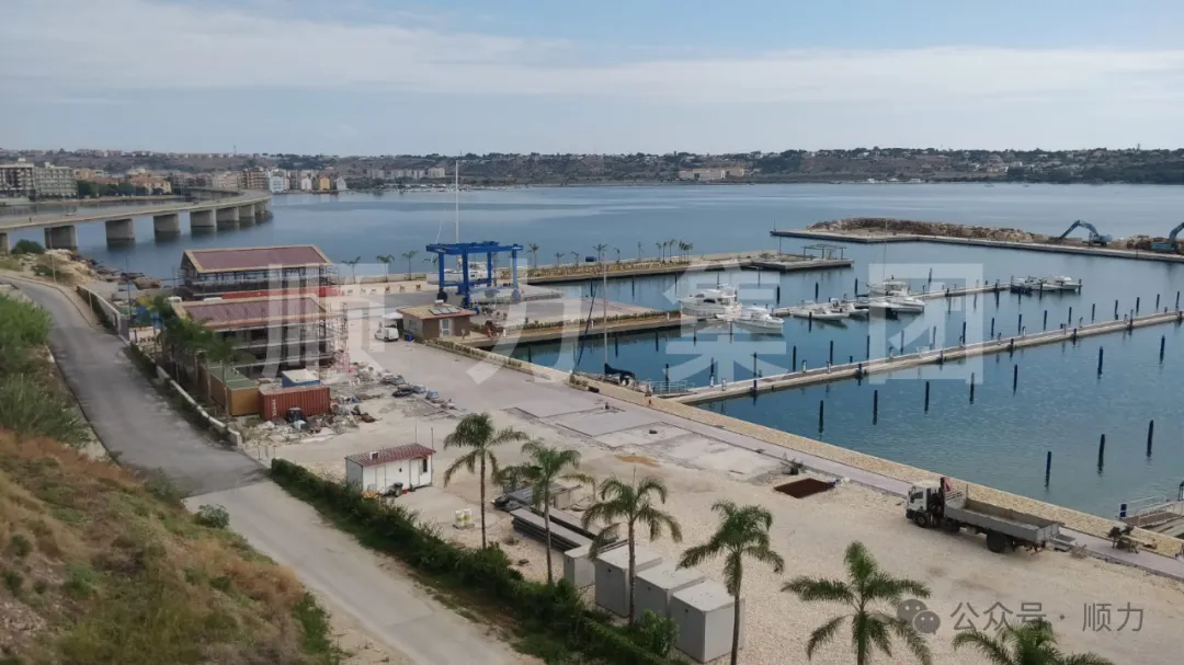 顺力钢板桩成功应用于意大利西西里岛奥古斯塔度假码头，中国制造再获国际赞誉！